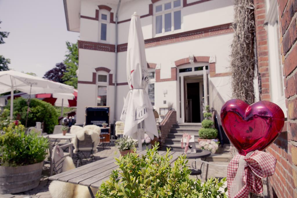 Heinsens Ellerbek Bed & Breakfast Exterior foto