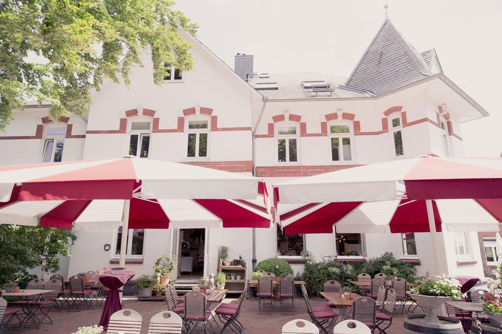 Heinsens Ellerbek Bed & Breakfast Exterior foto